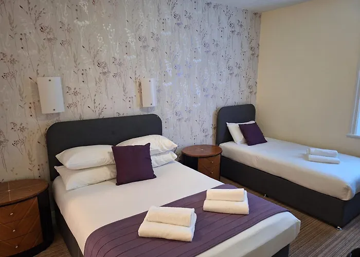 Heathlands Hotel